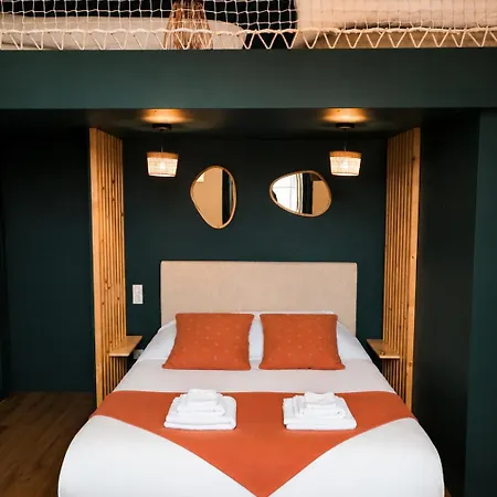 Bed & Breakfast La Parenthese Flechoise, Raphael