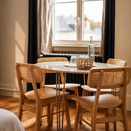La Parenthese Flechoise, Raphael Bed & Breakfast 3*