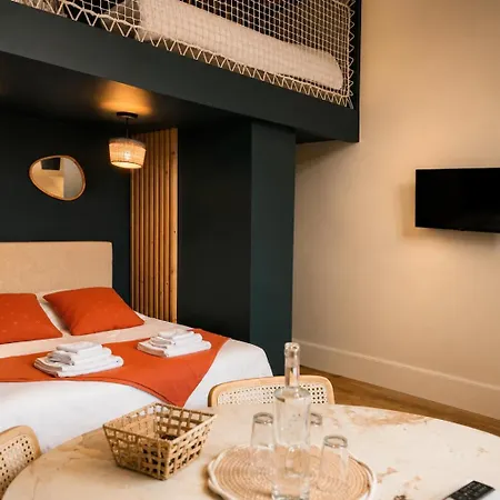 Bed & Breakfast La Parenthese Flechoise, Raphael La Fleche