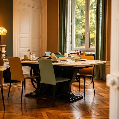 La Parenthese Flechoise, Raphael Bed & Breakfast