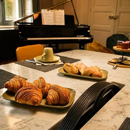 Bed & Breakfast La Parenthese Flechoise, Raphael