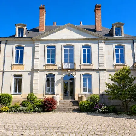 La Parenthese Flechoise, Raphael Bed & Breakfast