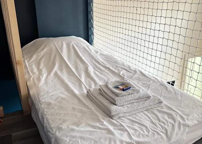 La Parenthese Flechoise, Raphael 住宿加早餐酒店