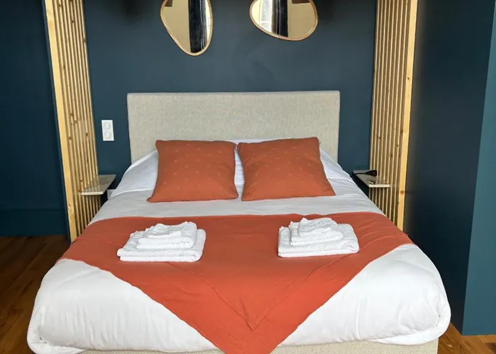 住宿加早餐酒店 La Parenthese Flechoise, Raphael